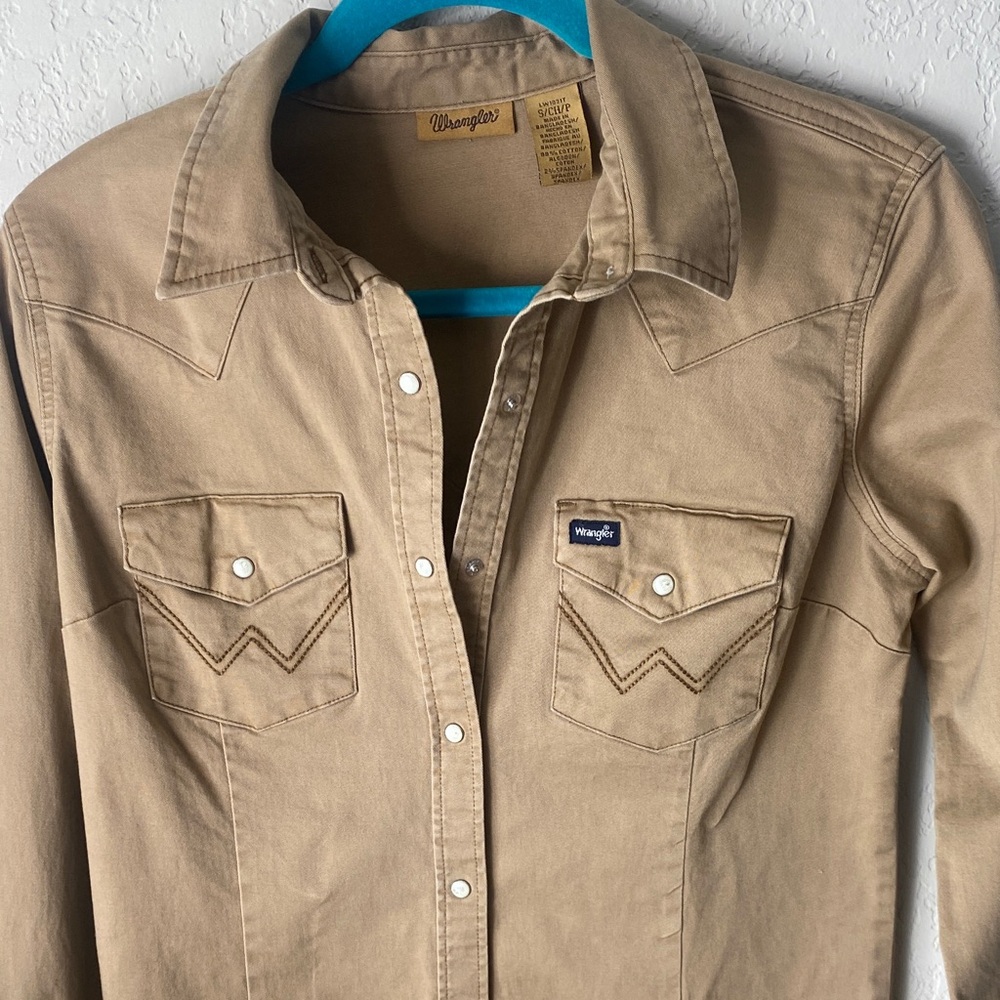 Wrangler Women’s Cotton Tan Western Snap Shirt Small - Picture 3 of 8